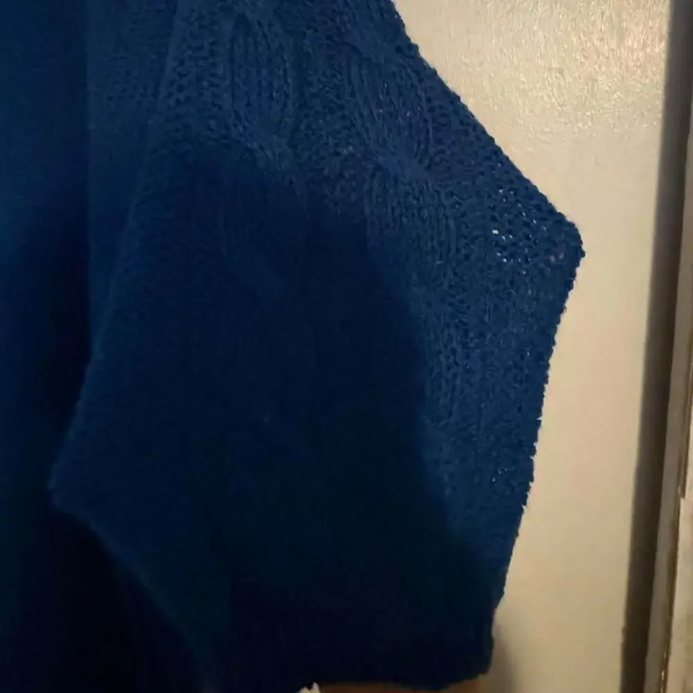 Other blue knit